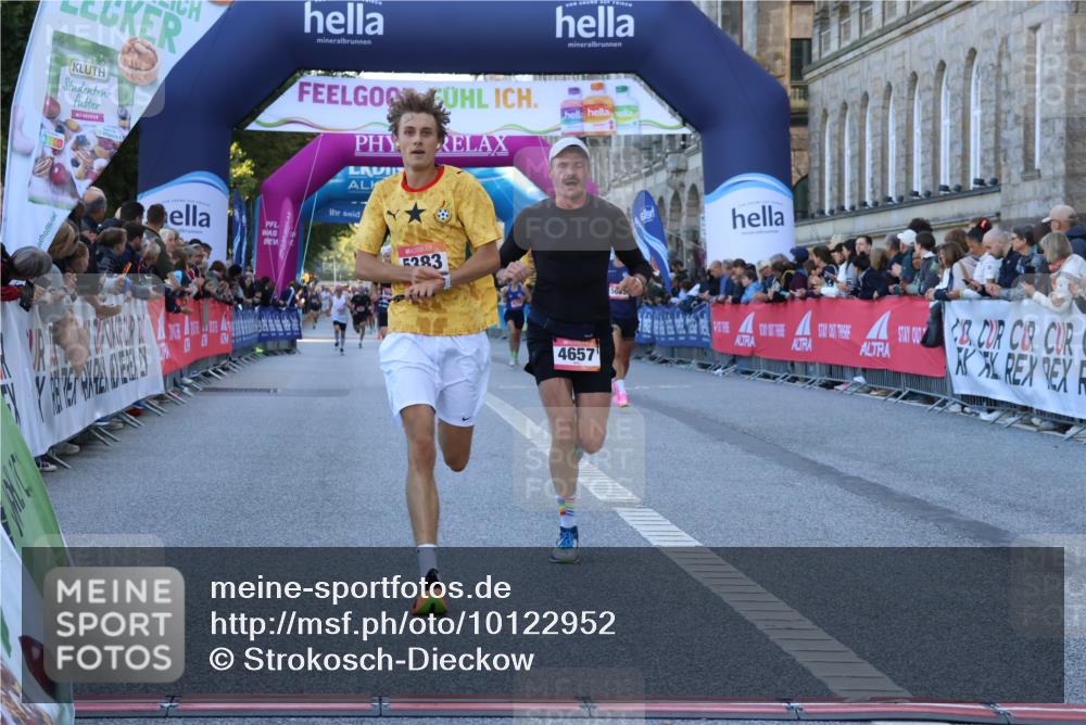 06.09.2026 - CURREX Alsterlauf Strokosch-Dieckow http://msf.ph/oto/10122952 06.09.2026 09:40:55 Ziel 3786, 4657, 4807, 5343, 5383, 5602, 5768, 5954, 6295 meine-sportfotos.de