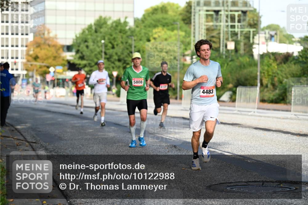 06.09.2026 - CURREX Alsterlauf Dr. Thomas Lammeyer http://msf.ph/oto/10122988 06.09.2026 09:38:48 Laufen 5808, 4483 meine-sportfotos.de
