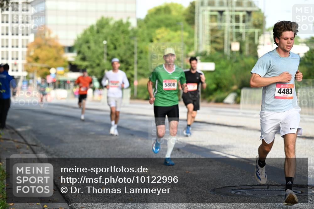 06.09.2026 - CURREX Alsterlauf Dr. Thomas Lammeyer http://msf.ph/oto/10122996 06.09.2026 09:38:49 Laufen 5808, 4483 meine-sportfotos.de