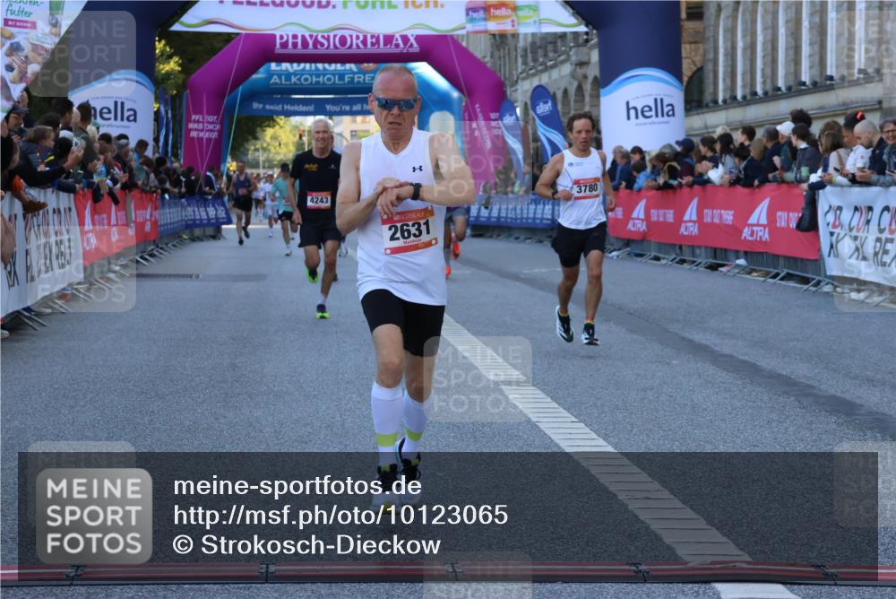 06.09.2026 - CURREX Alsterlauf Strokosch-Dieckow http://msf.ph/oto/10123065 06.09.2026 09:41:09 Ziel 2631, 3780, 3997, 4172, 4243, 5623, 6024, 6080, 8061 meine-sportfotos.de