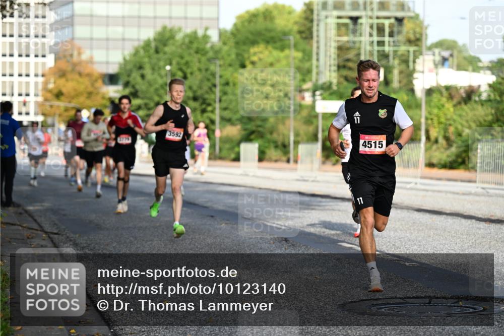 06.09.2026 - CURREX Alsterlauf Dr. Thomas Lammeyer http://msf.ph/oto/10123140 06.09.2026 09:39:07 Laufen 3592, 11, 4515 meine-sportfotos.de