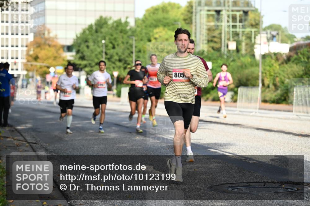 06.09.2026 - CURREX Alsterlauf Dr. Thomas Lammeyer http://msf.ph/oto/10123199 06.09.2026 09:39:12 Laufen 805 meine-sportfotos.de
