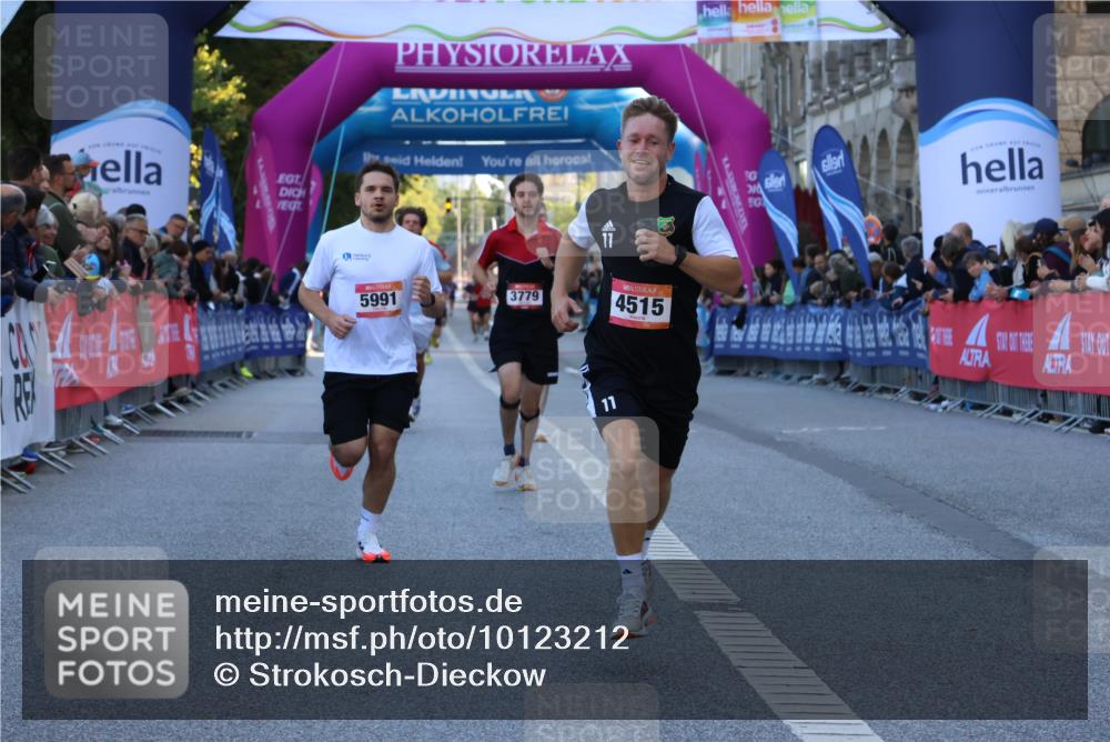 06.09.2026 - CURREX Alsterlauf Strokosch-Dieckow http://msf.ph/oto/10123212 06.09.2026 09:41:37 Ziel 3779, 4125, 4515, 5511, 5676, 5808, 5991, 6122 meine-sportfotos.de