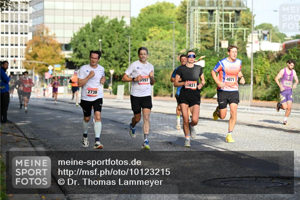 06.09.2026 - CURREX Alsterlauf Dr. Thomas Lammeyer http://msf.ph/oto/10123215 06.09.2026 09:39:14 Laufen 5997, 931, 2738, 4671, 2608 meine-sportfotos.de