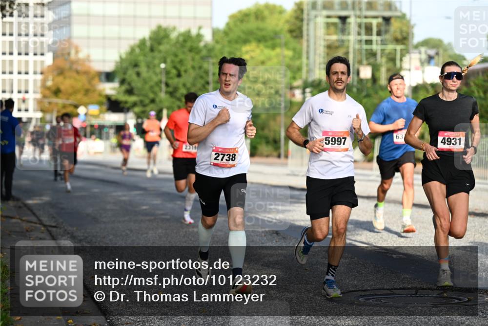 06.09.2026 - CURREX Alsterlauf Dr. Thomas Lammeyer http://msf.ph/oto/10123232 06.09.2026 09:39:15 Laufen 2319, 2738, 5997, 63, 4931 meine-sportfotos.de