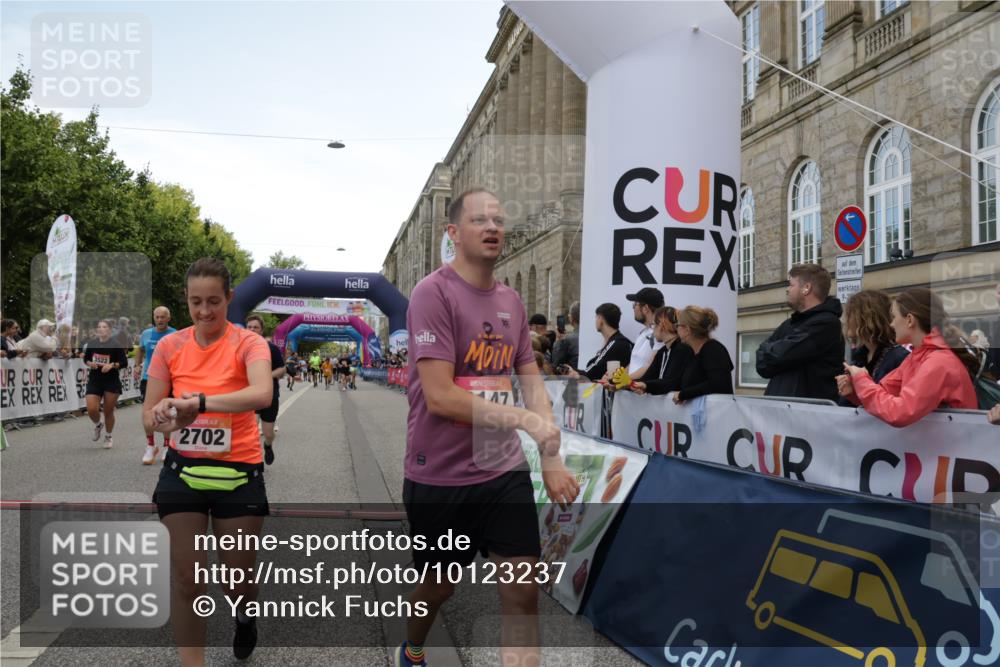 06.09.2026 - CURREX Alsterlauf Yannick Fuchs http://msf.ph/oto/10123237 06.09.2026 10:02:44 Ziel 2135, 2304, 2702, 2954, 3028, 3042, 3089, 3221, 3222, 3532, 4263, 4285, 4325, 4624, 5693, 5698, 6120, 6203, 6219, 6431, 8121, 8147, 8244, 8305 meine-sportfotos.de