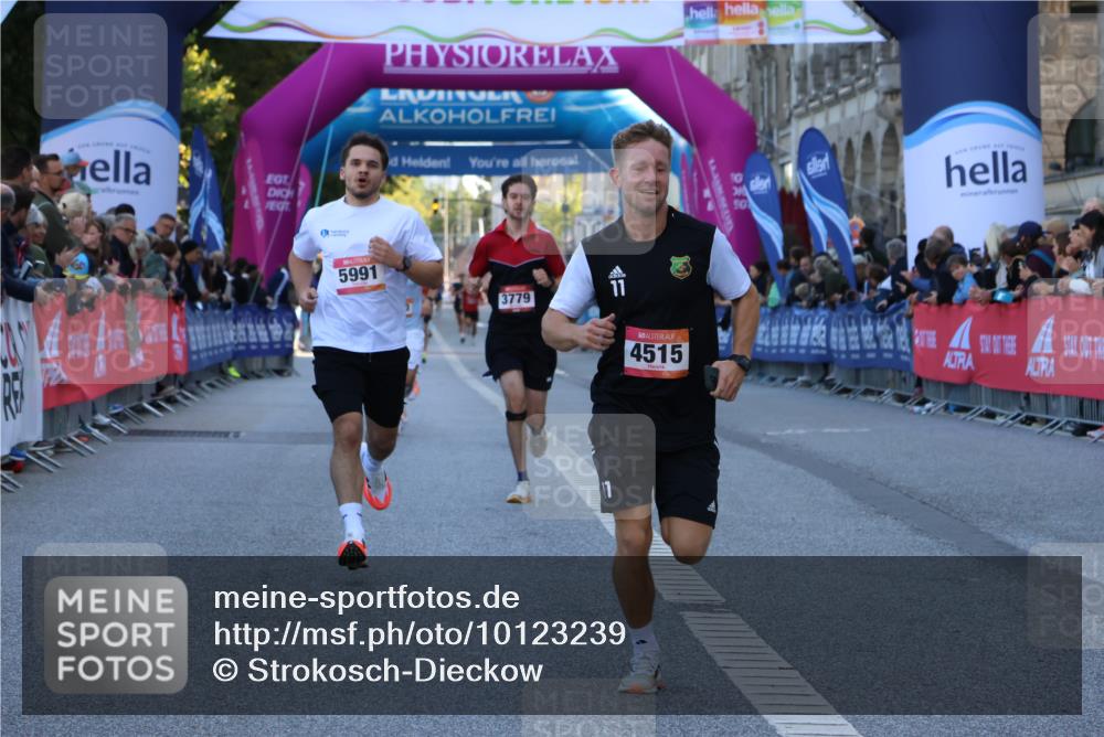06.09.2026 - CURREX Alsterlauf Strokosch-Dieckow http://msf.ph/oto/10123239 06.09.2026 09:41:37 Ziel 3779, 4125, 4515, 5511, 5676, 5808, 5991, 6122 meine-sportfotos.de