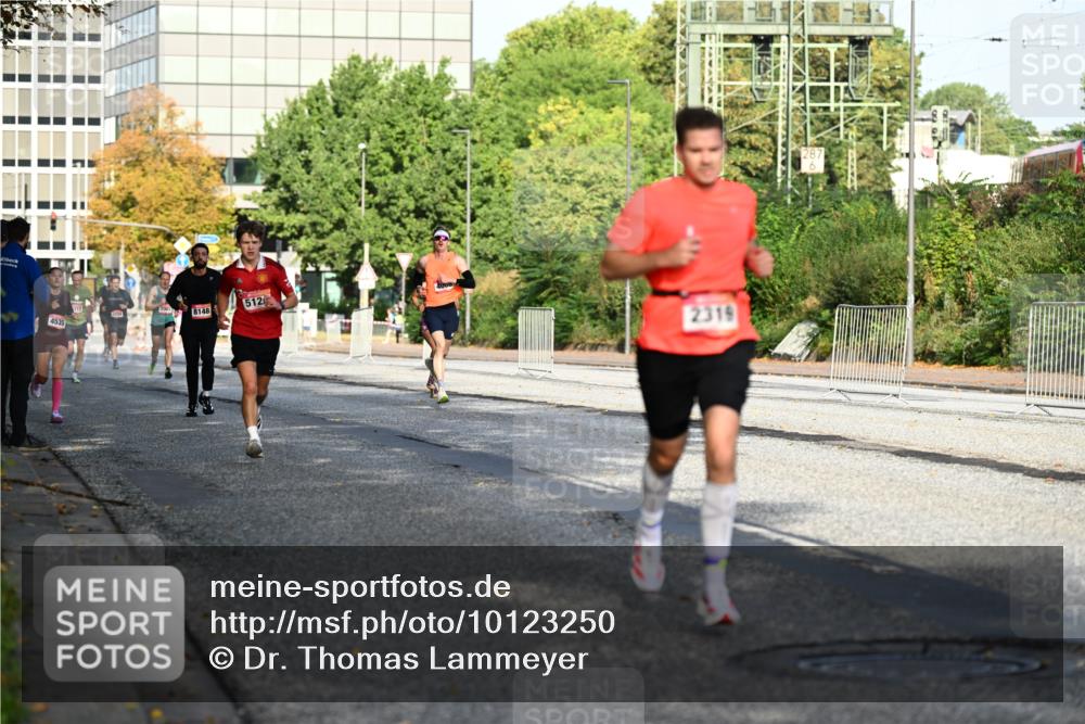 06.09.2026 - CURREX Alsterlauf Dr. Thomas Lammeyer http://msf.ph/oto/10123250 06.09.2026 09:39:17 Laufen 4535, 8148, 512, 2319, 287 meine-sportfotos.de
