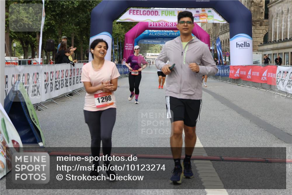 06.09.2026 - CURREX Alsterlauf Strokosch-Dieckow http://msf.ph/oto/10123274 06.09.2026 12:09:42 Ziel 1150, 1298, 1305 meine-sportfotos.de
