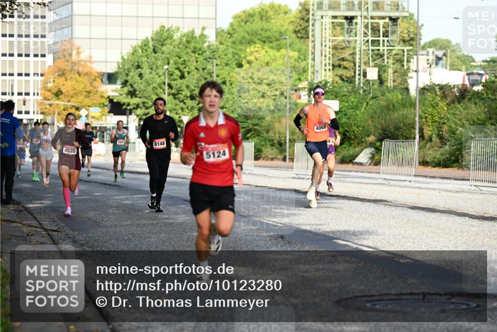 06.09.2026 - CURREX Alsterlauf Dr. Thomas Lammeyer http://msf.ph/oto/10123280 06.09.2026 09:39:20 Laufen 612, 4535, 8148, 5124, 4068 meine-sportfotos.de