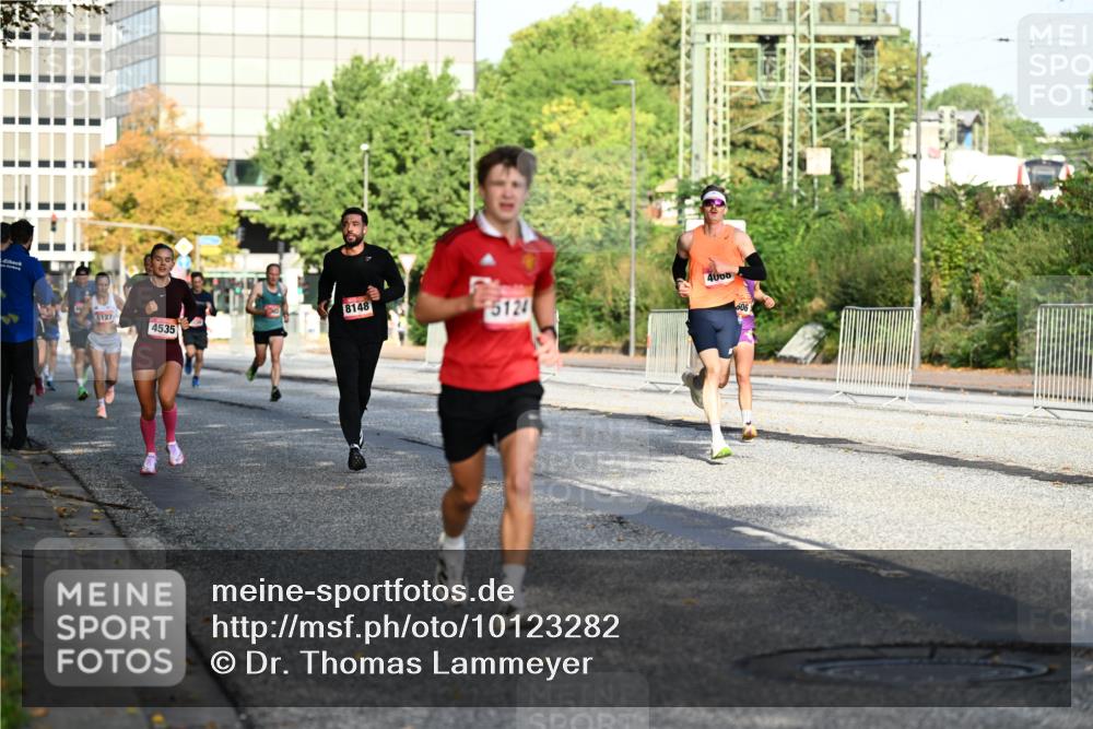 06.09.2026 - CURREX Alsterlauf Dr. Thomas Lammeyer http://msf.ph/oto/10123282 06.09.2026 09:39:21 Laufen 6127, 8148, 4535, 5124, 4000, 06 meine-sportfotos.de