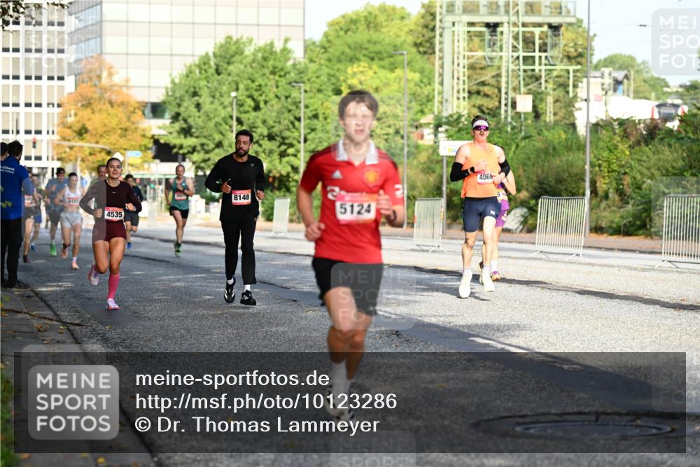 06.09.2026 - CURREX Alsterlauf Dr. Thomas Lammeyer http://msf.ph/oto/10123286 06.09.2026 09:39:21 Laufen 6127, 8148, 4535, 5124, 4068 meine-sportfotos.de