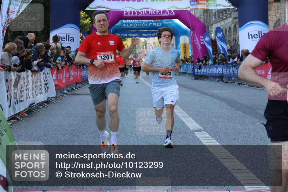06.09.2026 - CURREX Alsterlauf Strokosch-Dieckow http://msf.ph/oto/10123299 06.09.2026 09:41:42 Ziel 3201, 3779, 4125, 4483, 4515, 5991 meine-sportfotos.de