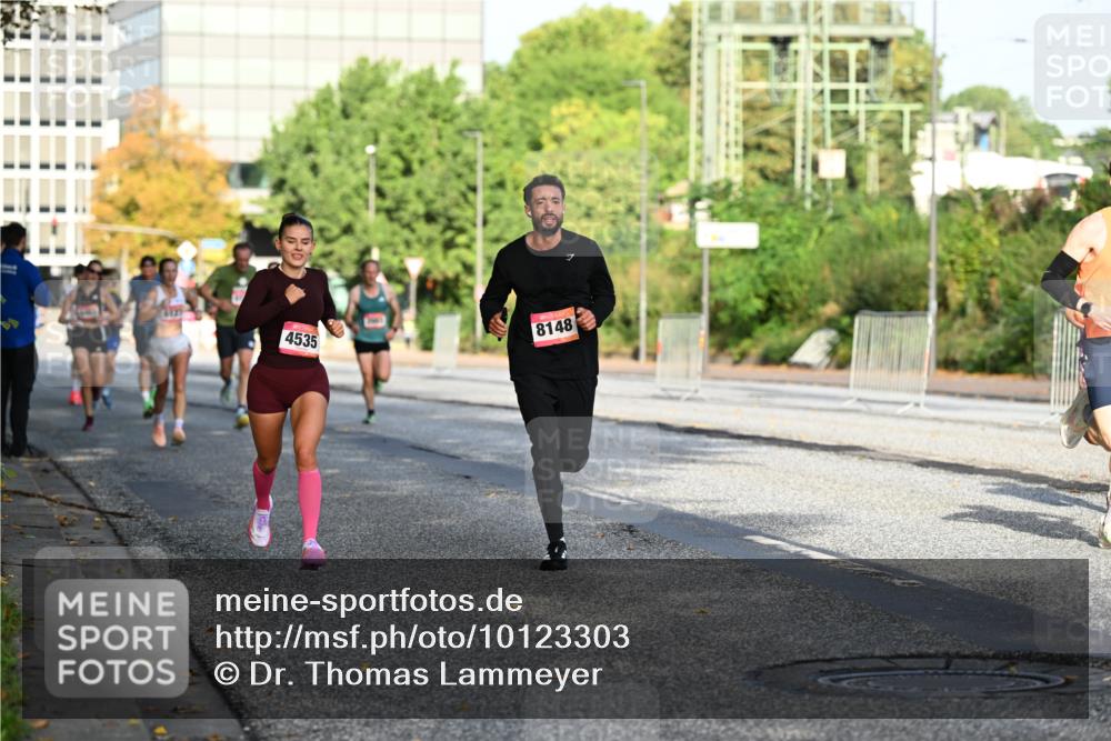 06.09.2026 - CURREX Alsterlauf Dr. Thomas Lammeyer http://msf.ph/oto/10123303 06.09.2026 09:39:23 Laufen 8148, 4535 meine-sportfotos.de