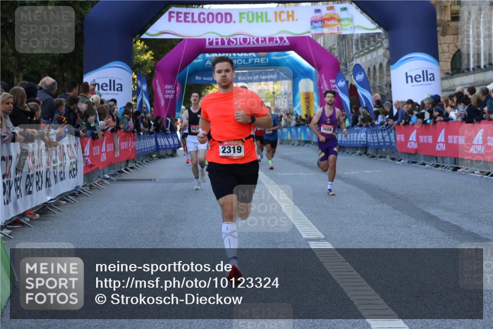 06.09.2026 - CURREX Alsterlauf Strokosch-Dieckow http://msf.ph/oto/10123324 06.09.2026 09:41:50 Ziel 2319, 2608, 3201, 4470, 4483, 4671 meine-sportfotos.de