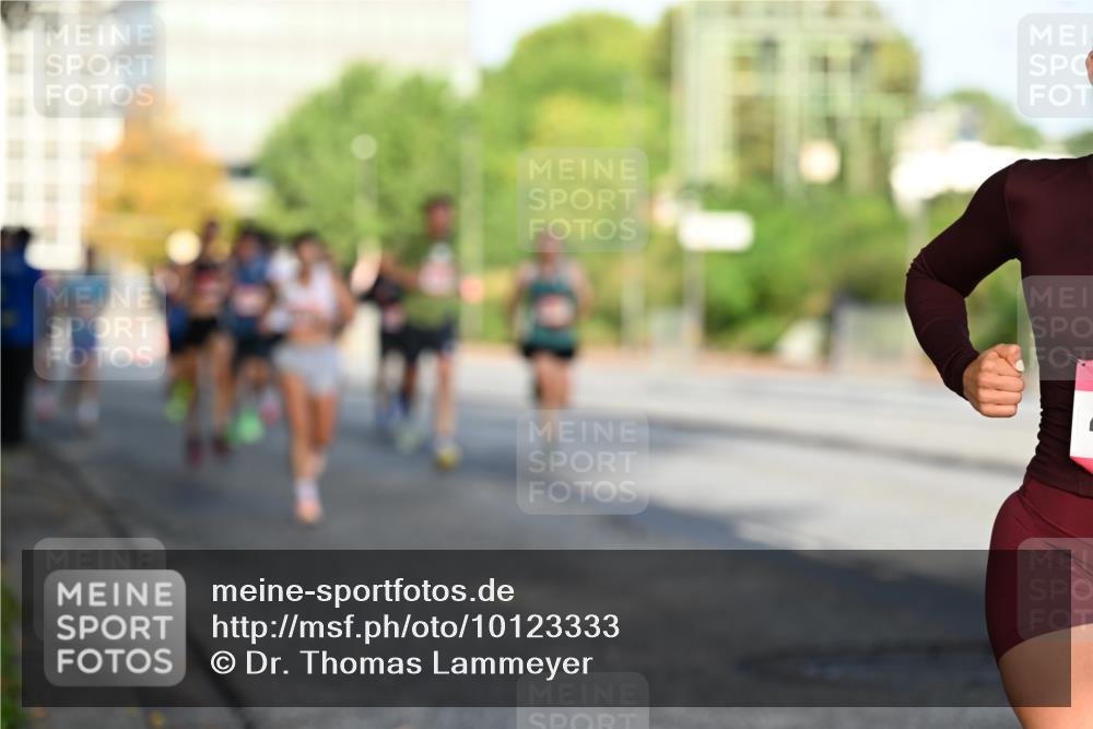 06.09.2026 - CURREX Alsterlauf Dr. Thomas Lammeyer http://msf.ph/oto/10123333 06.09.2026 09:39:25 Laufen  meine-sportfotos.de