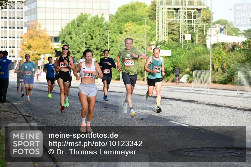 06.09.2026 - CURREX Alsterlauf Dr. Thomas Lammeyer http://msf.ph/oto/10123342 06.09.2026 09:39:27 Laufen 424, 4967, 646, 6127, 3238, 5112, 2003 meine-sportfotos.de