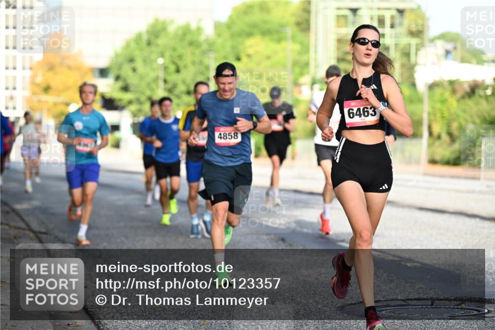 06.09.2026 - CURREX Alsterlauf Dr. Thomas Lammeyer http://msf.ph/oto/10123357 06.09.2026 09:39:29 Laufen 4858, 6463 meine-sportfotos.de