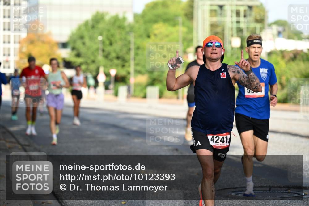 06.09.2026 - CURREX Alsterlauf Dr. Thomas Lammeyer http://msf.ph/oto/10123393 06.09.2026 09:39:33 Laufen 17527, 4241 meine-sportfotos.de