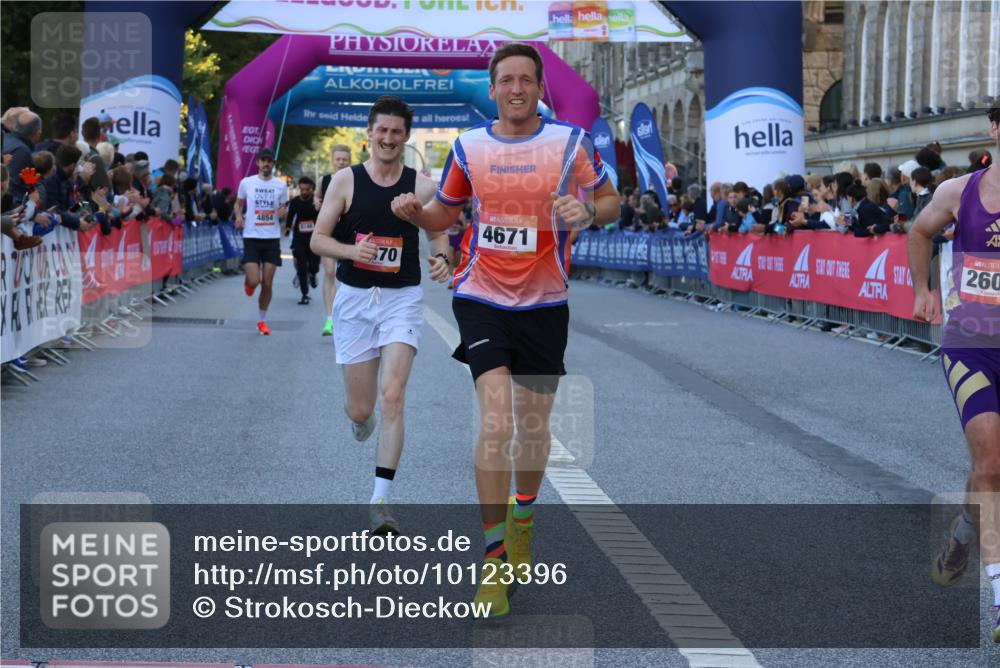 06.09.2026 - CURREX Alsterlauf Strokosch-Dieckow http://msf.ph/oto/10123396 06.09.2026 09:41:54 Ziel 2319, 2608, 3592, 4470, 4671, 4854, 6375 meine-sportfotos.de