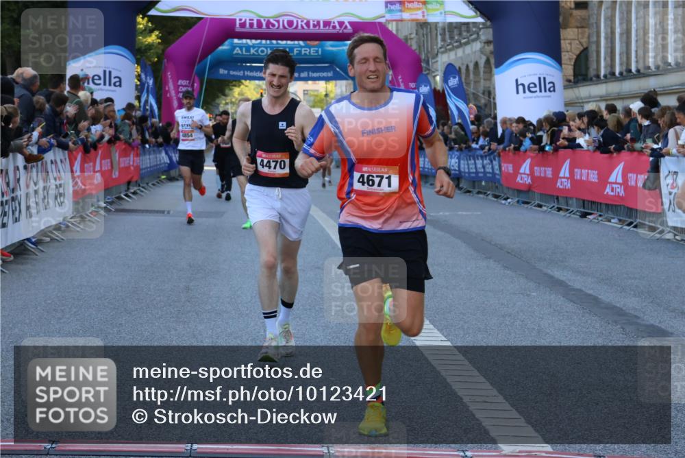 06.09.2026 - CURREX Alsterlauf Strokosch-Dieckow http://msf.ph/oto/10123421 06.09.2026 09:41:54 Ziel 2319, 2608, 3592, 4470, 4671, 4854, 6375 meine-sportfotos.de
