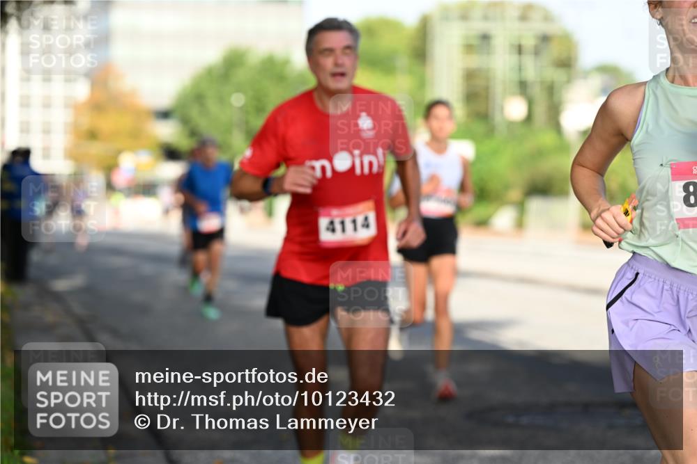 06.09.2026 - CURREX Alsterlauf Dr. Thomas Lammeyer http://msf.ph/oto/10123432 06.09.2026 09:39:38 Laufen 4114 meine-sportfotos.de