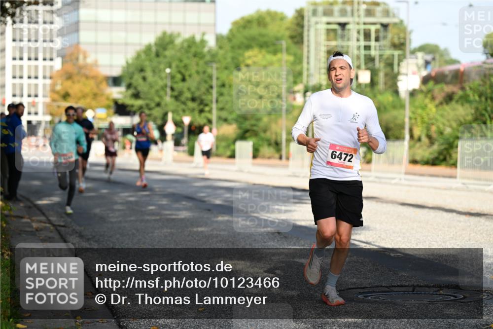 06.09.2026 - CURREX Alsterlauf Dr. Thomas Lammeyer http://msf.ph/oto/10123466 06.09.2026 09:39:42 Laufen 6472 meine-sportfotos.de