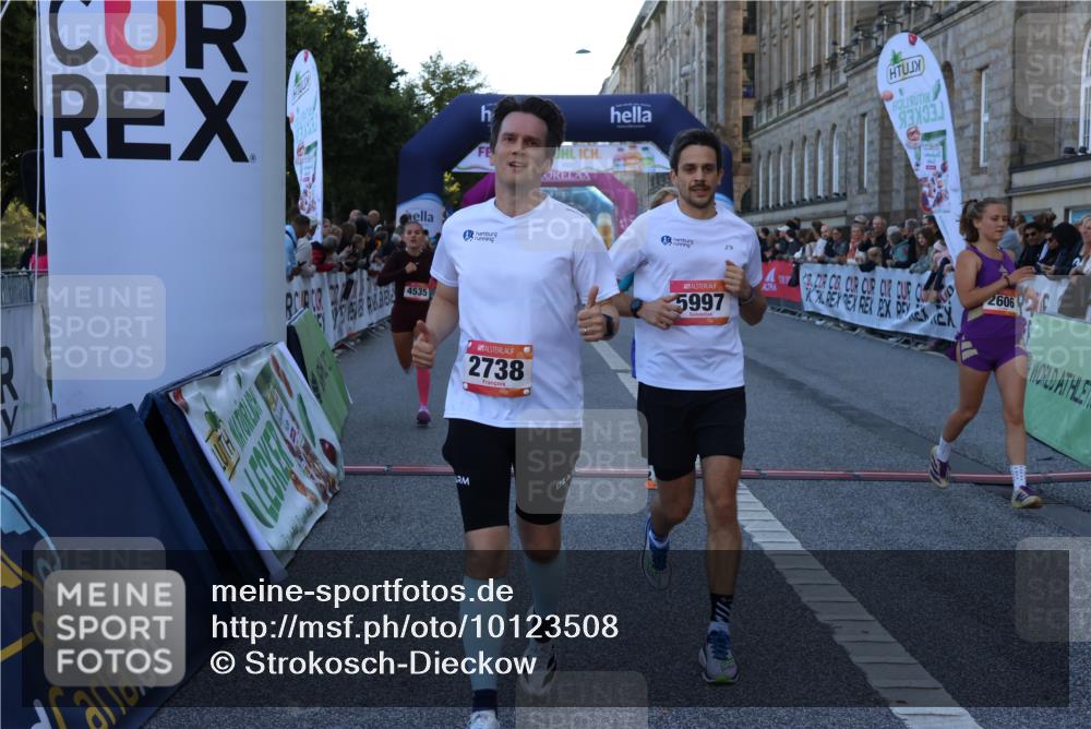 06.09.2026 - CURREX Alsterlauf Strokosch-Dieckow http://msf.ph/oto/10123508 06.09.2026 09:42:04 Ziel 2606, 2738, 3592, 3714, 4068, 4241, 4535, 4854, 4931, 4967, 5112, 5124, 5997, 6375, 8057, 8148 meine-sportfotos.de
