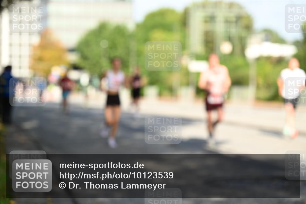 06.09.2026 - CURREX Alsterlauf Dr. Thomas Lammeyer http://msf.ph/oto/10123539 06.09.2026 09:39:50 Laufen  meine-sportfotos.de
