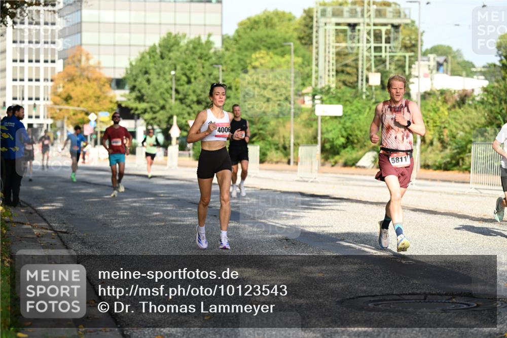 06.09.2026 - CURREX Alsterlauf Dr. Thomas Lammeyer http://msf.ph/oto/10123543 06.09.2026 09:39:51 Laufen 4006, 5811 meine-sportfotos.de