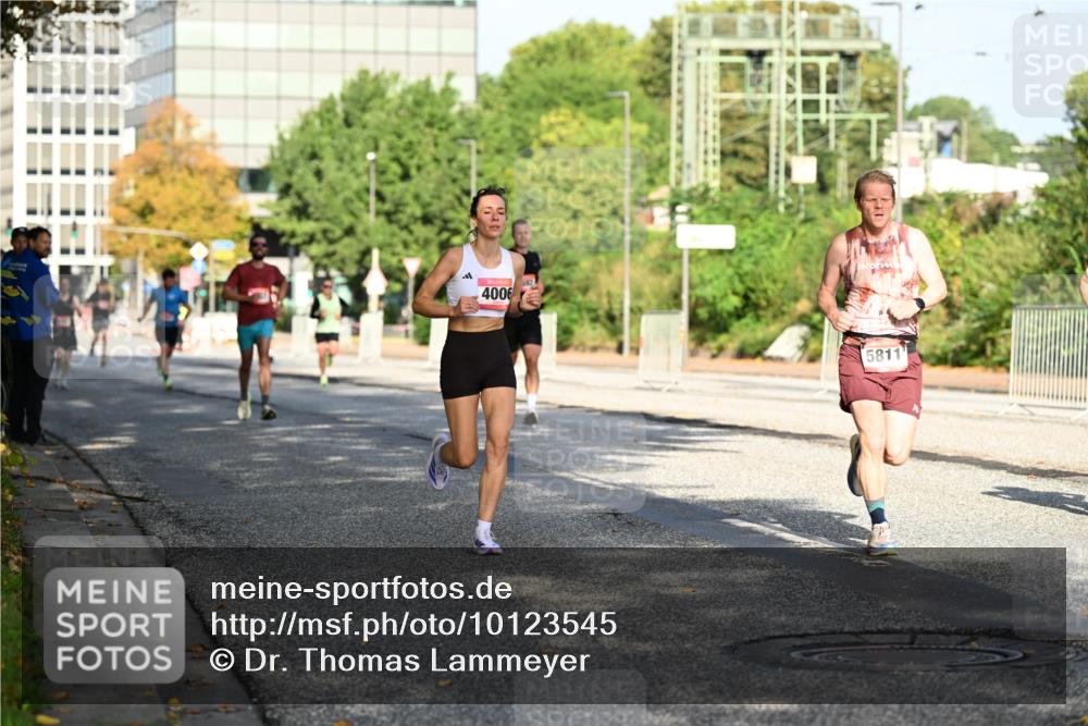 06.09.2026 - CURREX Alsterlauf Dr. Thomas Lammeyer http://msf.ph/oto/10123545 06.09.2026 09:39:51 Laufen 4006, 5811 meine-sportfotos.de