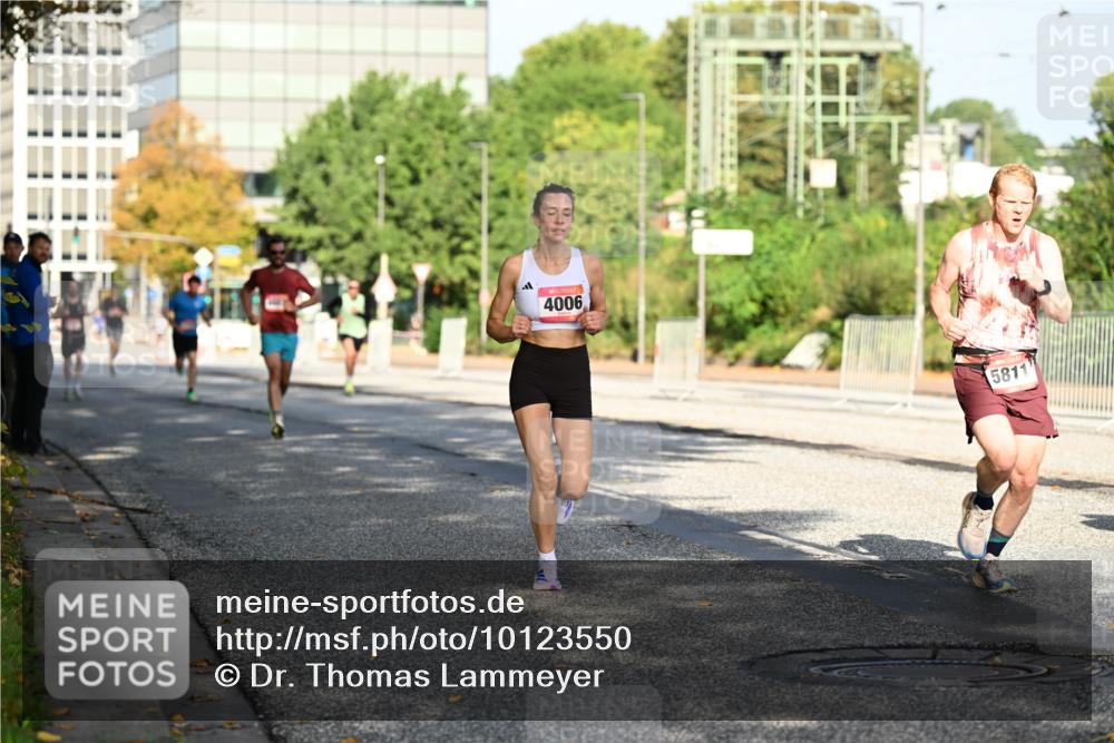 06.09.2026 - CURREX Alsterlauf Dr. Thomas Lammeyer http://msf.ph/oto/10123550 06.09.2026 09:39:51 Laufen 4006, 5811 meine-sportfotos.de