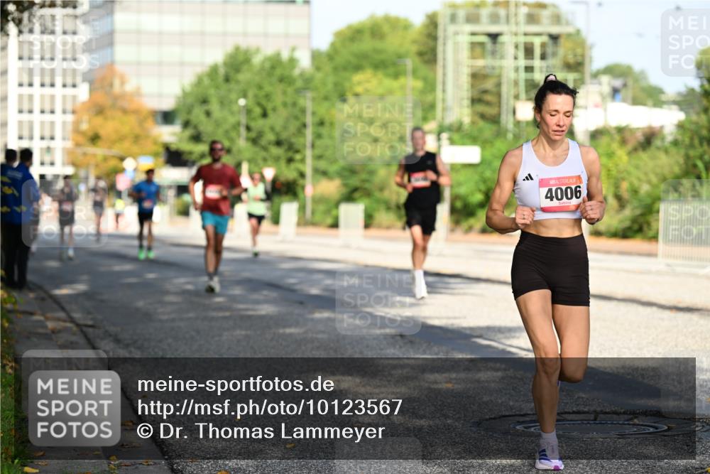 06.09.2026 - CURREX Alsterlauf Dr. Thomas Lammeyer http://msf.ph/oto/10123567 06.09.2026 09:39:52 Laufen 4006 meine-sportfotos.de