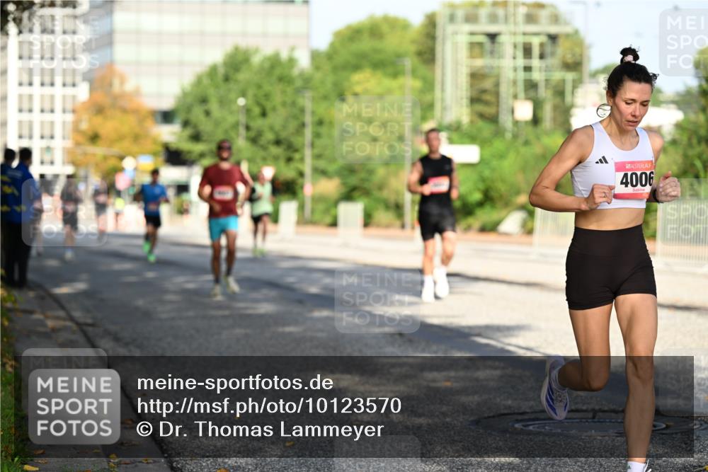 06.09.2026 - CURREX Alsterlauf Dr. Thomas Lammeyer http://msf.ph/oto/10123570 06.09.2026 09:39:53 Laufen 4006 meine-sportfotos.de
