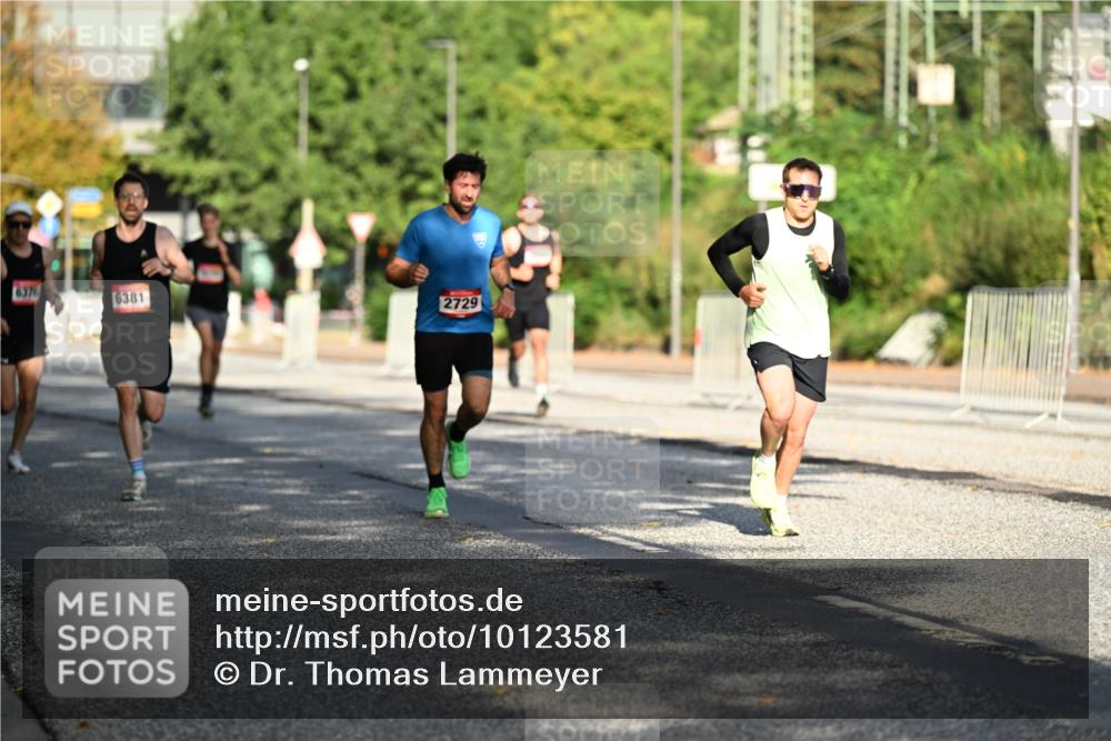 06.09.2026 - CURREX Alsterlauf Dr. Thomas Lammeyer http://msf.ph/oto/10123581 06.09.2026 09:39:57 Laufen 6376, 6381, 2729 meine-sportfotos.de