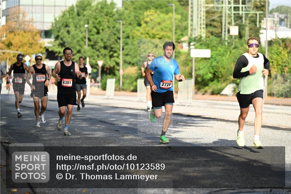 06.09.2026 - CURREX Alsterlauf Dr. Thomas Lammeyer http://msf.ph/oto/10123589 06.09.2026 09:39:58 Laufen 3815, 6376, 6381, 2729 meine-sportfotos.de