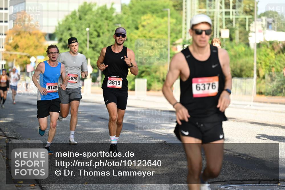 06.09.2026 - CURREX Alsterlauf Dr. Thomas Lammeyer http://msf.ph/oto/10123640 06.09.2026 09:40:03 Laufen 6140, 5675, 3815, 6376 meine-sportfotos.de