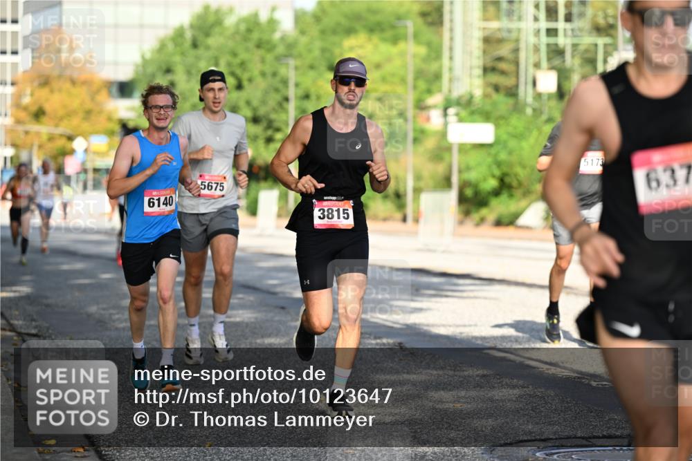 06.09.2026 - CURREX Alsterlauf Dr. Thomas Lammeyer http://msf.ph/oto/10123647 06.09.2026 09:40:04 Laufen 6140, 5675, 3815, 5173, 637 meine-sportfotos.de