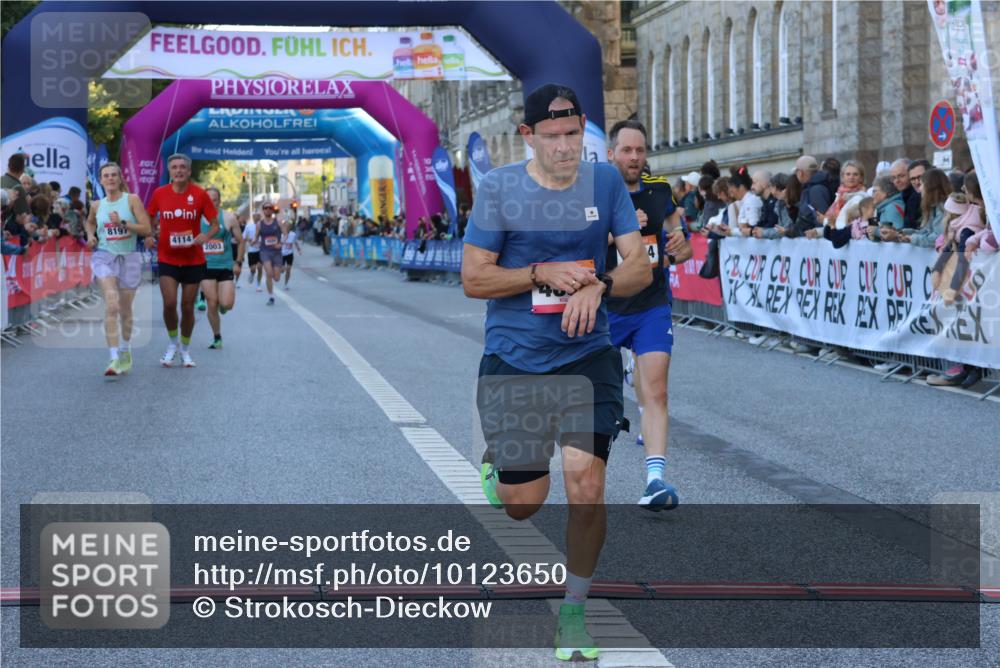 06.09.2026 - CURREX Alsterlauf Strokosch-Dieckow http://msf.ph/oto/10123650 06.09.2026 09:42:19 Ziel 2003, 4114, 4858, 5554, 5960, 5984, 6151, 6419, 6463, 8197 meine-sportfotos.de