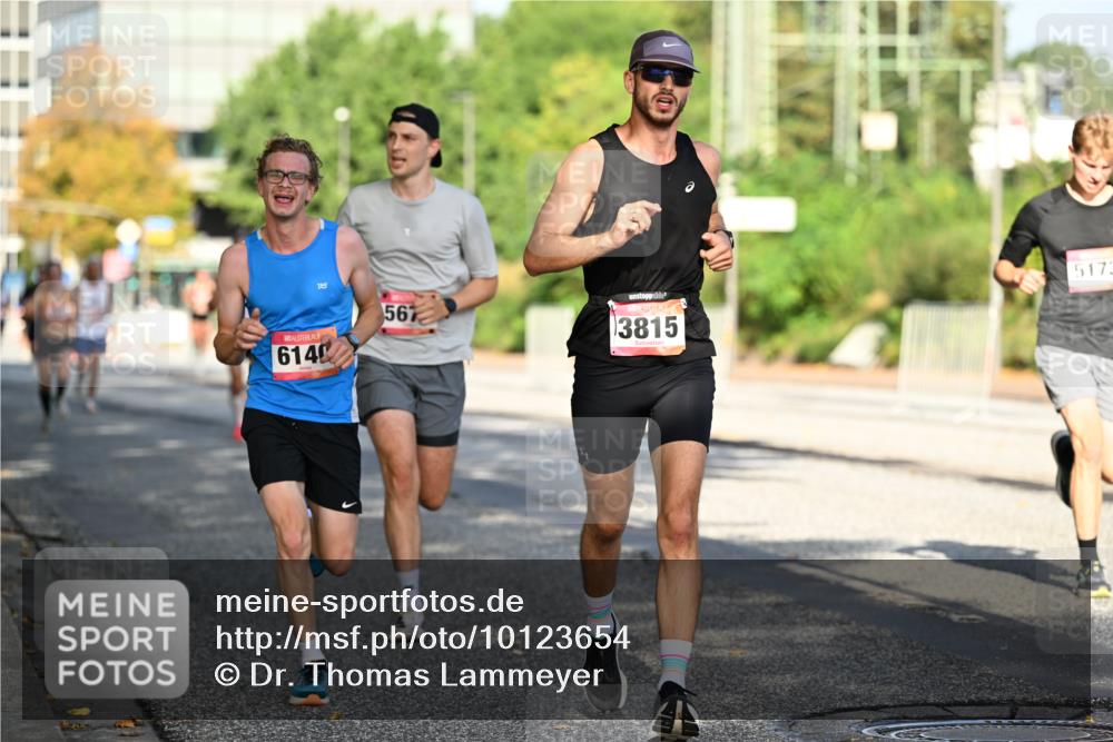 06.09.2026 - CURREX Alsterlauf Dr. Thomas Lammeyer http://msf.ph/oto/10123654 06.09.2026 09:40:04 Laufen 567, 3815, 5173, 6140 meine-sportfotos.de