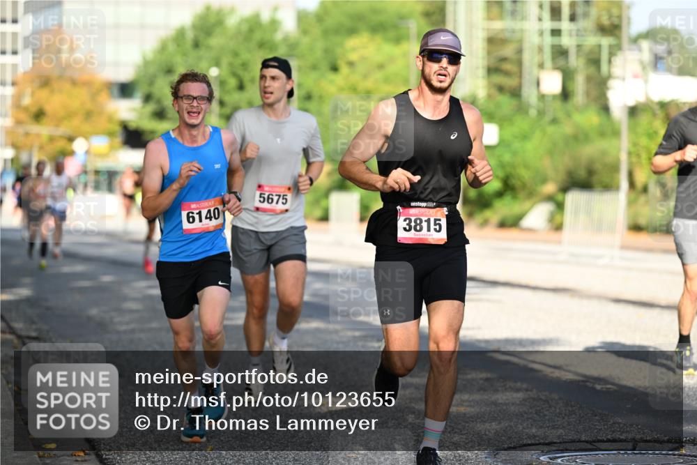 06.09.2026 - CURREX Alsterlauf Dr. Thomas Lammeyer http://msf.ph/oto/10123655 06.09.2026 09:40:04 Laufen 6140, 5675, 3815 meine-sportfotos.de