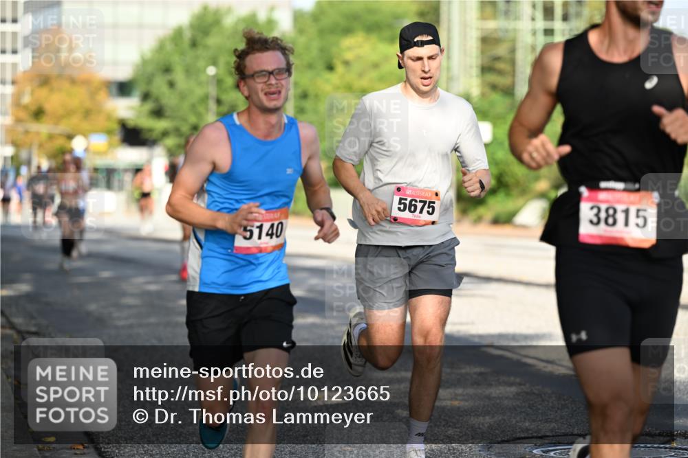 06.09.2026 - CURREX Alsterlauf Dr. Thomas Lammeyer http://msf.ph/oto/10123665 06.09.2026 09:40:05 Laufen 5140, 5675, 3815 meine-sportfotos.de