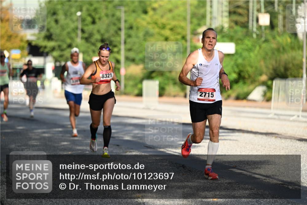 06.09.2026 - CURREX Alsterlauf Dr. Thomas Lammeyer http://msf.ph/oto/10123697 06.09.2026 09:40:09 Laufen 8321, 90, 2715 meine-sportfotos.de