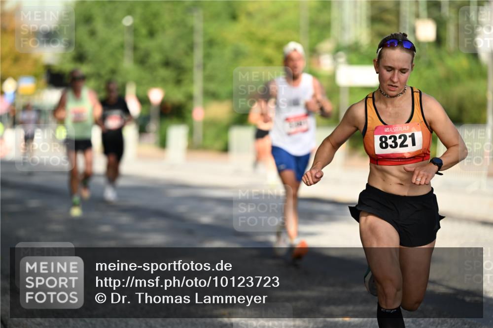 06.09.2026 - CURREX Alsterlauf Dr. Thomas Lammeyer http://msf.ph/oto/10123723 06.09.2026 09:40:12 Laufen 8321 meine-sportfotos.de