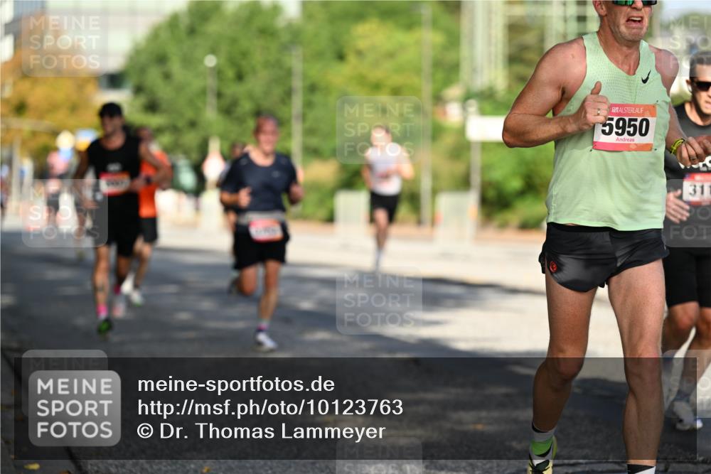 06.09.2026 - CURREX Alsterlauf Dr. Thomas Lammeyer http://msf.ph/oto/10123763 06.09.2026 09:40:17 Laufen 5950, 311 meine-sportfotos.de