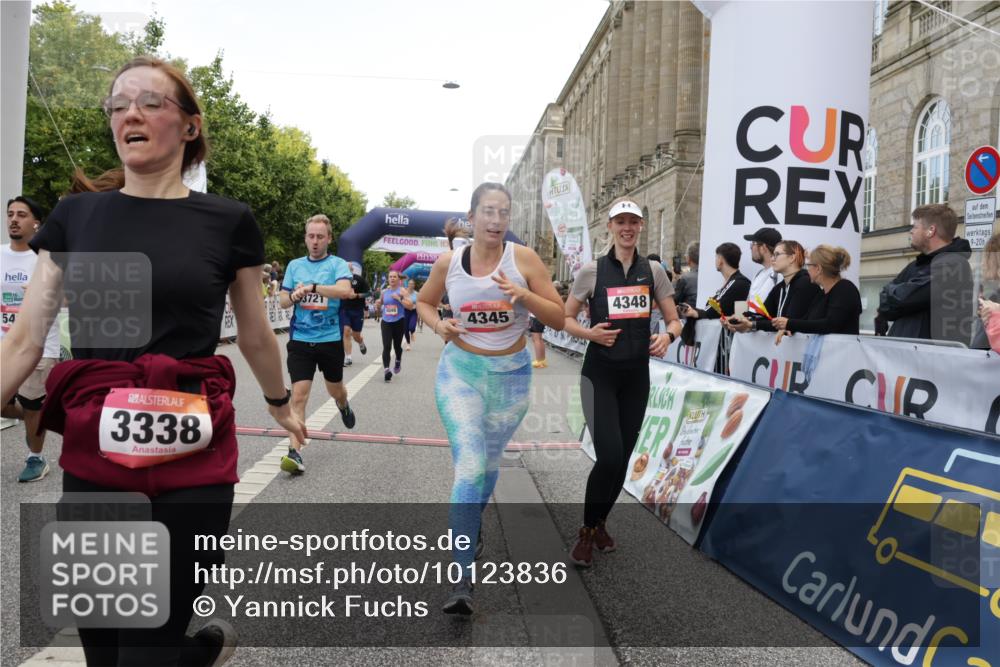 06.09.2026 - CURREX Alsterlauf Yannick Fuchs http://msf.ph/oto/10123836 06.09.2026 10:03:01 Ziel 2687, 3096, 3338, 3721, 3909, 4345, 4348, 4474, 4475, 4730, 4922, 5190, 5465, 5659, 5771, 5780, 5865, 5866, 5903, 6046, 6049, 6398, 8100 meine-sportfotos.de
