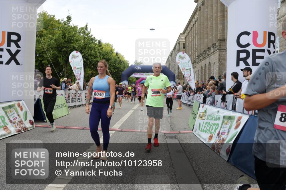 06.09.2026 - CURREX Alsterlauf Yannick Fuchs http://msf.ph/oto/10123958 06.09.2026 10:03:07 Ziel 2096, 2778, 3096, 3338, 3721, 3762, 3909, 3919, 3920, 4310, 4345, 4348, 4454, 4519, 4730, 4922, 5047, 5234, 5465, 5903, 5936, 6046, 6049, 6264, 6324, 6379, 8043, 8100, 8288 meine-sportfotos.de