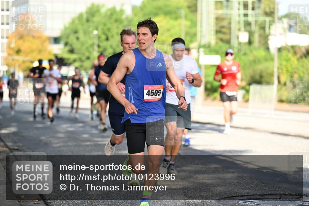 06.09.2026 - CURREX Alsterlauf Dr. Thomas Lammeyer http://msf.ph/oto/10123996 06.09.2026 09:40:41 Laufen 4505 meine-sportfotos.de