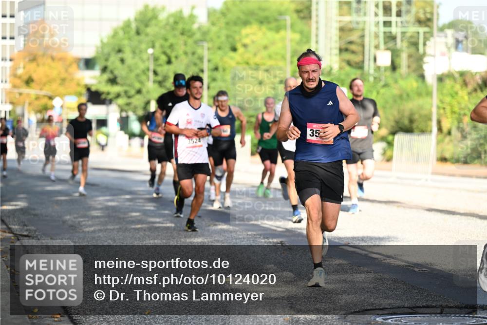 06.09.2026 - CURREX Alsterlauf Dr. Thomas Lammeyer http://msf.ph/oto/10124020 06.09.2026 09:40:44 Laufen 3524, 35 meine-sportfotos.de