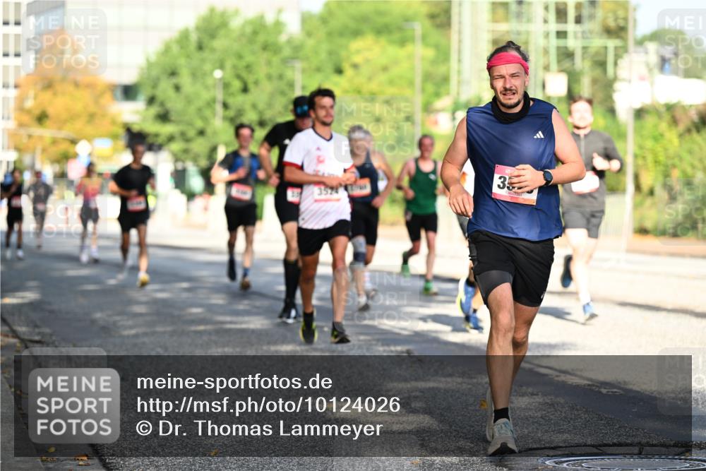 06.09.2026 - CURREX Alsterlauf Dr. Thomas Lammeyer http://msf.ph/oto/10124026 06.09.2026 09:40:45 Laufen 35 meine-sportfotos.de